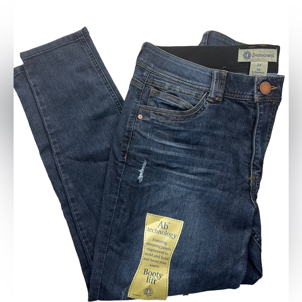 Democracy “Ab Technology” Freedom Ankle Length Jeans NWT